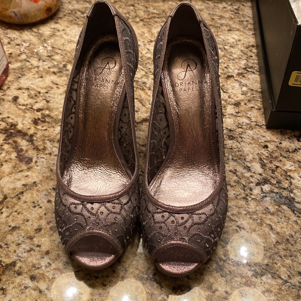 Heels open toe Adrianna Papell size 7